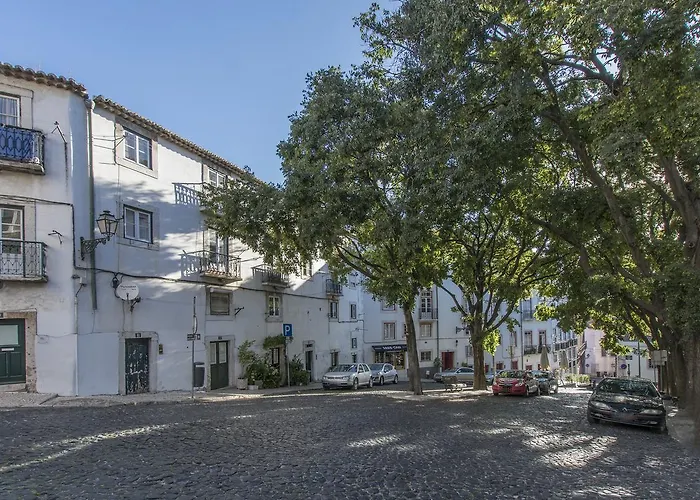 Casa Do Castelo * Lisbon